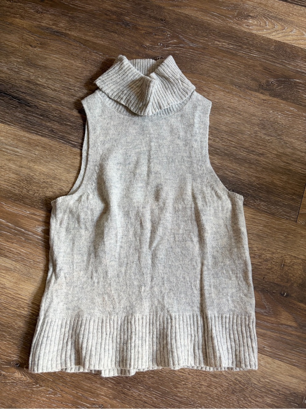 Madewell Cream Sleeveless Turtleneck Sweater